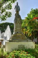 juan murkla campos staty i torg las delikatesser i ponce, puerto rico foto