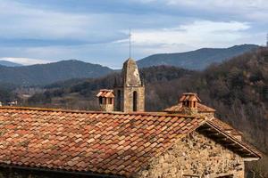 landskap från garrotxa nationell parkera av pyreneerna foto