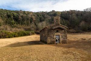 landskap från garrotxa nationell parkera av pyreneerna foto