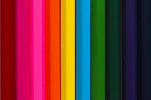 färgad pennor bakgrund. abstrakt bakgrund från flerfärgad penna. foto