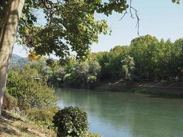 river po i turin foto