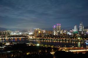 natt se runt om seoul, korea foto