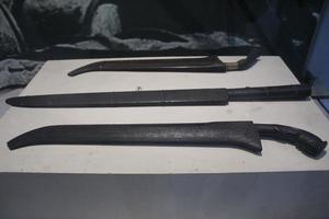 historisk machetes i de museum, bilder av machetes från gammal gånger foto