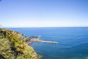 se på de by av porto moniz på de portugisiska ö av madeira i sommar foto