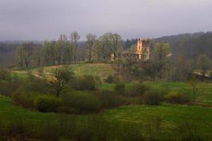 lettiska springtime landskap foto