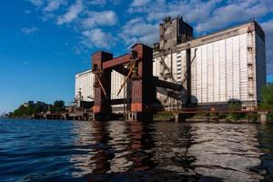 visningar av de miljö av riga från daugava foto