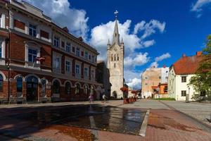 cesis stad i de sommar foto