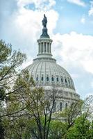 först gata tecken nära Washington dc capitol foto