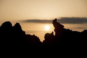 underbar solnedgång på etna vulkan foto
