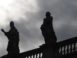 helgon Peter basilika rom se av staty detalj silhuett foto