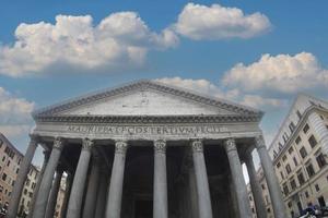 pantheon i rom extern se foto