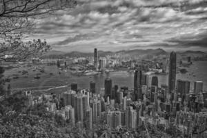 hong kong se stadsbild i svart och vit foto