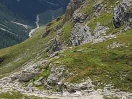 sassongher berg ovan corvara i dolomiter foto