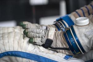astronaut Plats kostym handskar stänga upp foto