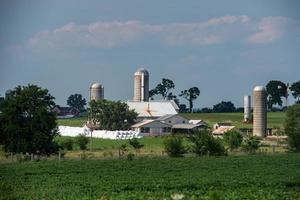 spannmål metallisk silo i Lancaster Pennsylvania amish Land foto