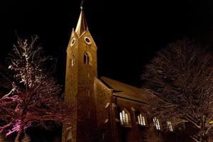 neuschonau kyrka i bavarian skog foto