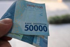 indonesiska 50 000 rupiah sedel foto