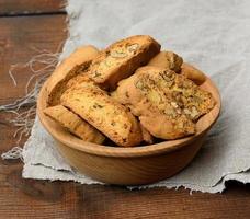 bitar av bakad italiensk jul biscotti småkakor foto