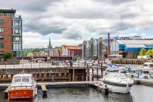 se på de hamn av de norska stad av Bergen i sommar foto