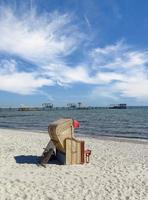 strand i havet tillflykt av kellenhusen på baltic hav ,Tyskland foto