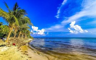 tropisk mexikansk strand klart turkost vatten playa del carmen mexico. foto