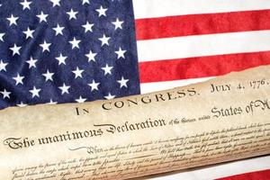 deklaration av oberoende 4:e juli 1776 på USA flagga foto