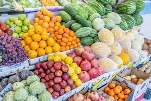 frukt och vegetabiliska marknadsföra foto