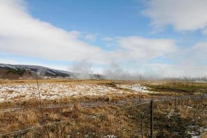 geotermisk geysir gyllene cirlce landskap foto
