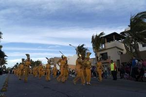 la paz, mexico - februari 22 2020 - traditionell baja kalifornien karneval foto