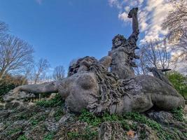 montagnola parkera skulptur staty detalj foto