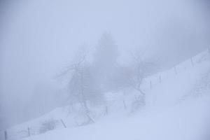 vinter- landskap i österrikiska alps foto