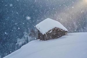 vinter- landskap i österrikiska alps foto