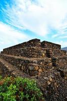 pyramider i guimar på teneriffa, kanariefågel öar, Spanien foto