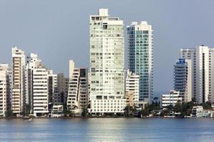 cartagena modern bostads- distrikt horisont i de morgon- foto