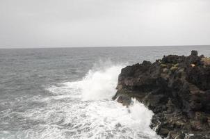 stenar vid havet foto