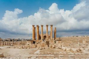 artemis tempel i gerasa, dagens jerash, jordanien foto