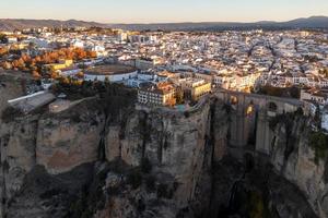 Bull av de kunglig kavalleri av ronda antenn se på soluppgång i Spanien. foto