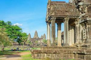 människor vid Angkor Wat-templet, Siem Reap, Kambodja foto