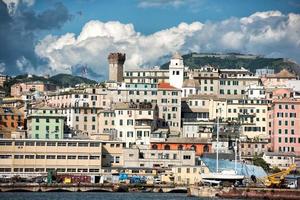 genua stad stadsbild panorama från de hav foto