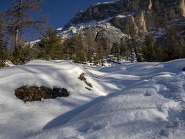 dolomiter snö panorama val badia armentara foto