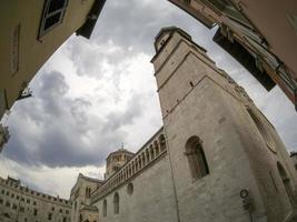 trento katedral kupol fisköga se foto