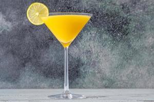 frysta mango Martini cocktail foto