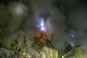 bali vulkan agung ijen lågor utbrott foto