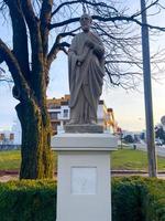 nitra, slovakia -29.01.2023 staty av de evangelist apostel bartolomeus i de historisk Centrum av de stad. foto