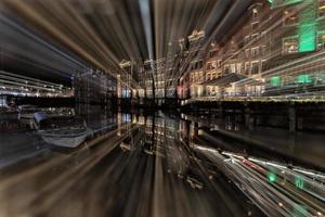 amsterdam kanal på natt se i kamera manuell varp effekt foto