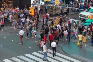 ny york, USA - Maj 25 2018 - gånger fyrkant full av människor foto