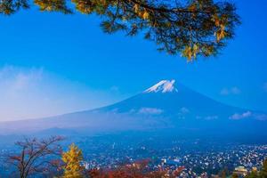 mt. fuji i japan på hösten foto