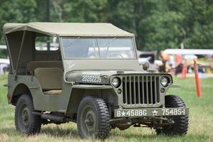 årgång USA armén jeep från värld krig foto