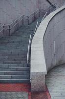 trappor arkitektur på gatan i bilbao city, spanien