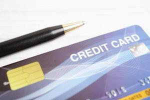kreditkort för online shopping, affärsidé för säkerhetsfinansiering. foto